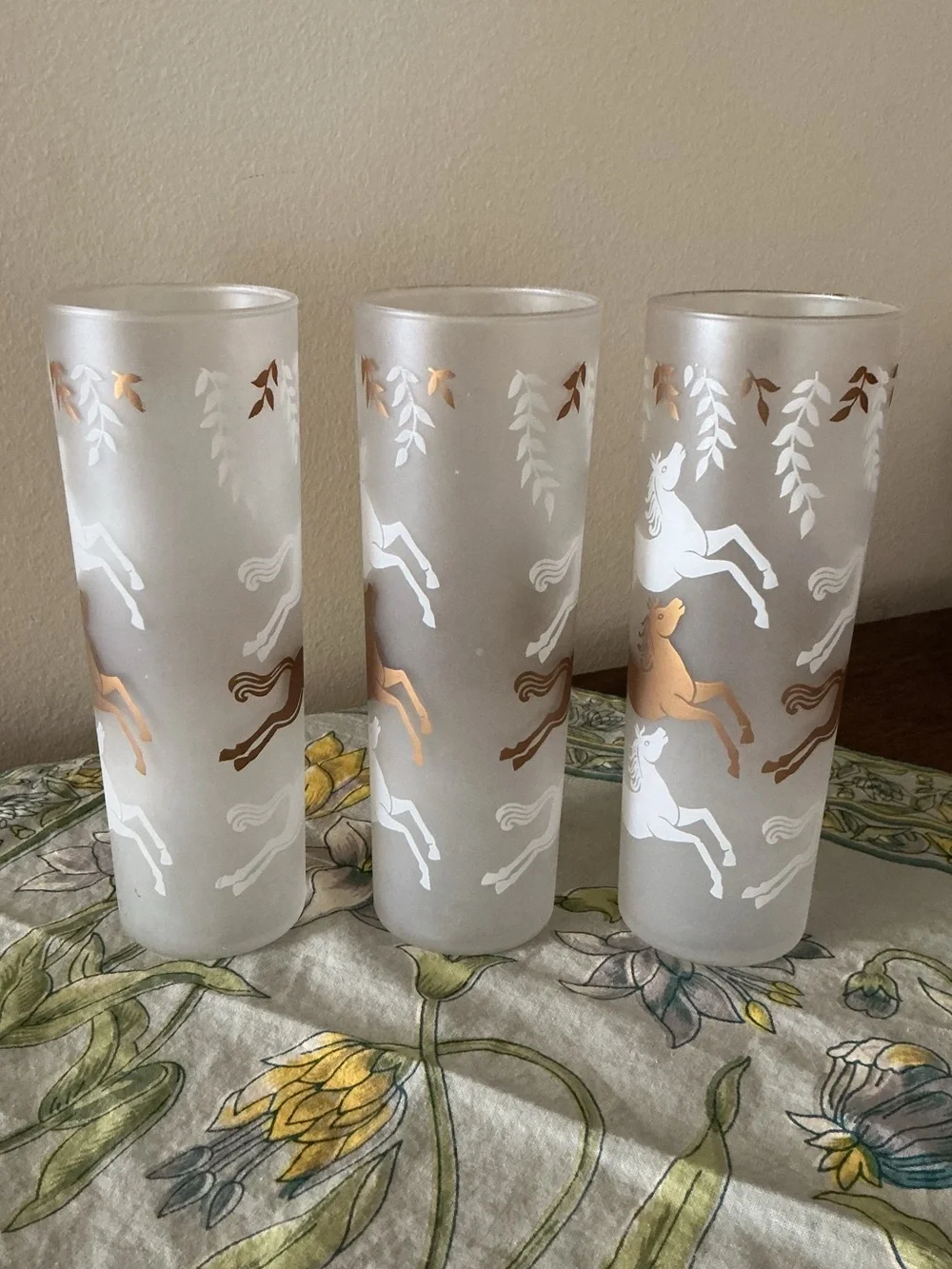 Vintage Libbey Glass Horse Cavalcade Frosted Highball/Tom Collins Set of 3 MCM